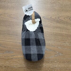 Fuzzy Babba Slippers Mens Size 11 Gray Buffalo Plaid Faux Fur Socks Cozy Indoor